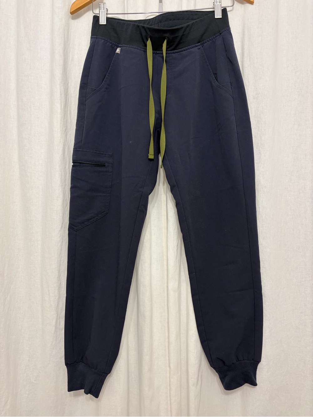 Figs Navy Jogger Sweatpants with Olive Drawstring